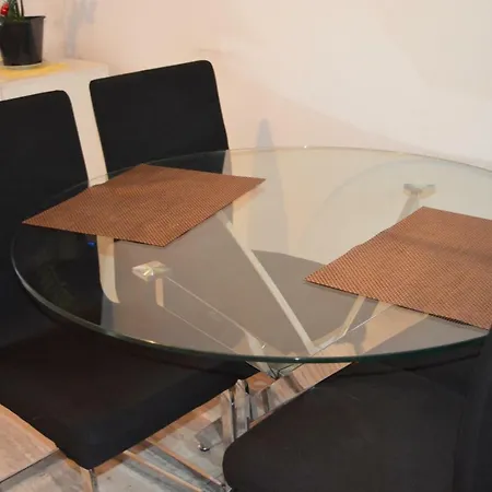 Suco Apartman *